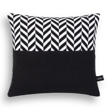 Bloccarre Cushion